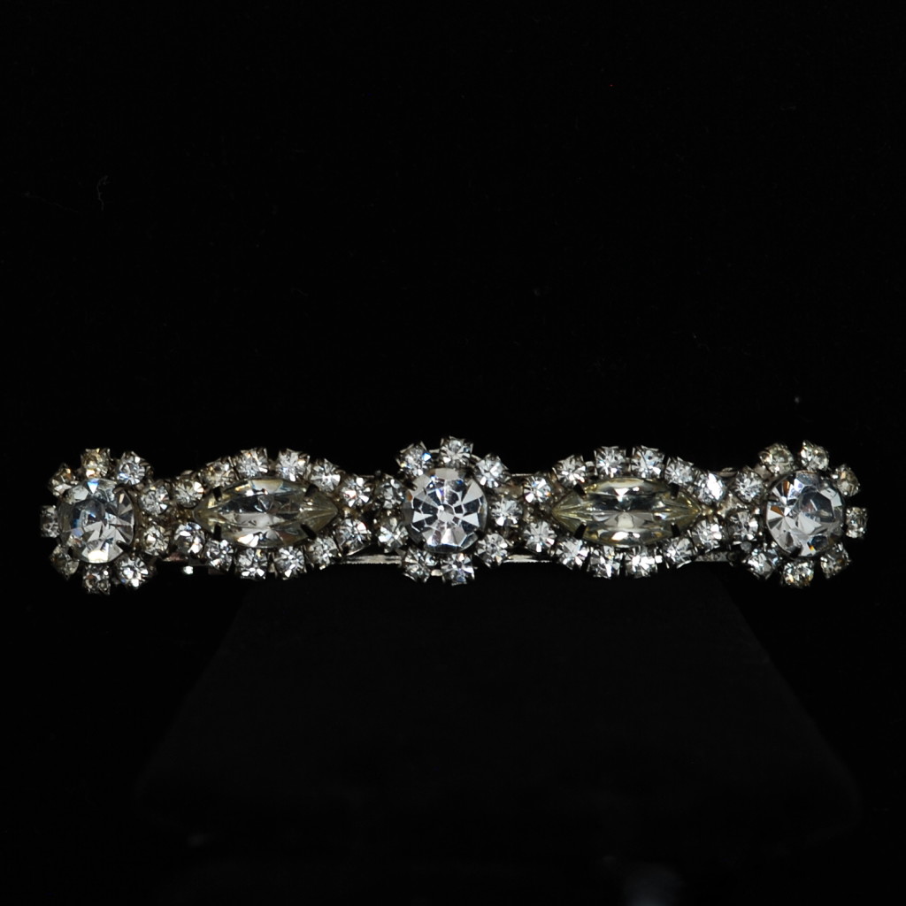 Hair Barrette Featuring Clear Rhinestones – France | QUIET WEST