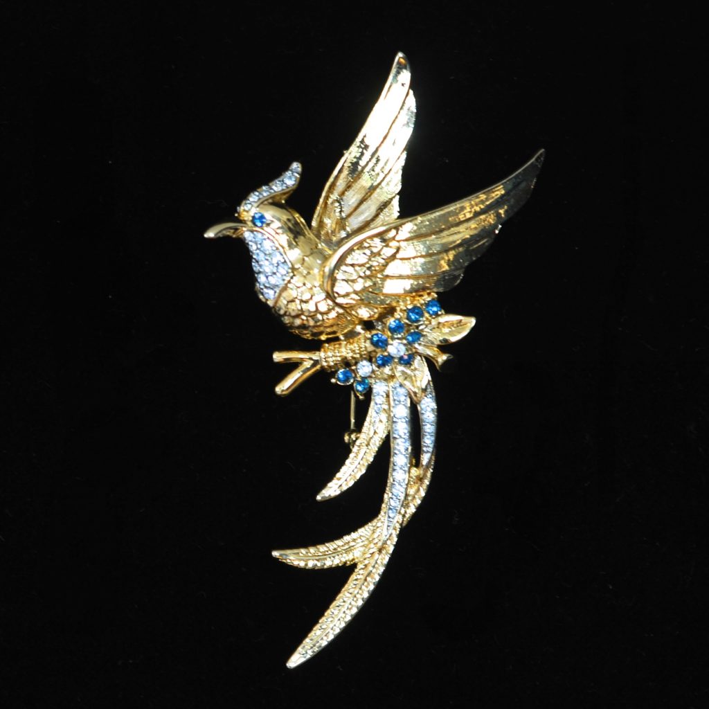 Mid Century Gold Tone Bird Pin With Crystal Accents – Unsigned Boucher ...