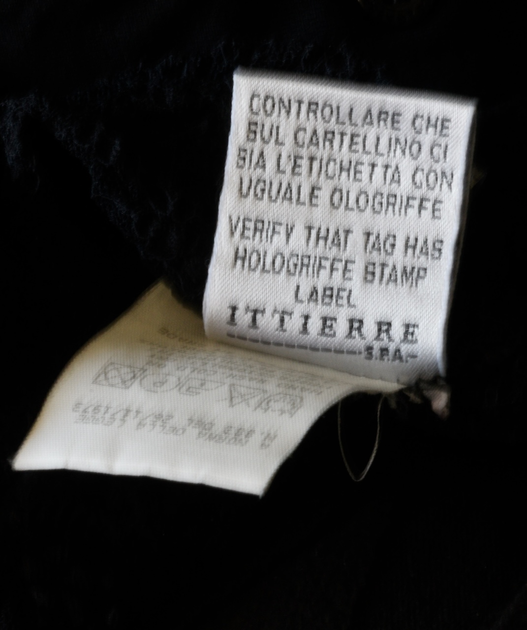 Dolce & Gabbana Jeans Short Sleeve Black Lace Blouse With Signature Buttons - Italy - Image 7