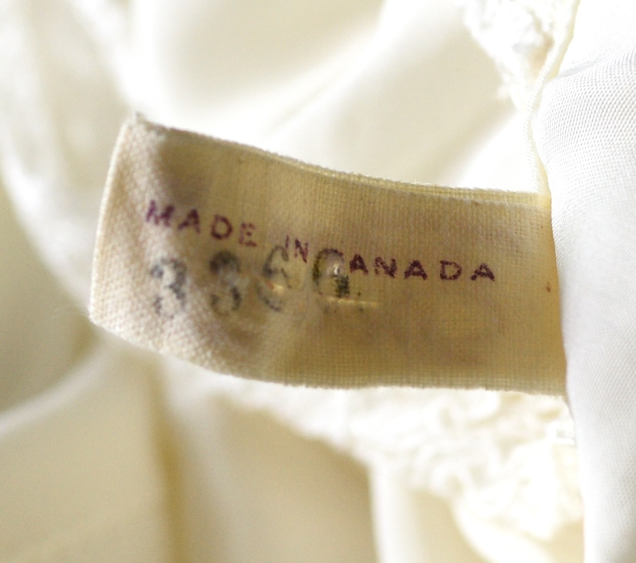 Dorene 1930's Bias Cut Nightgown With Lace & Embroidery On Bodice - Canada - Image 8
